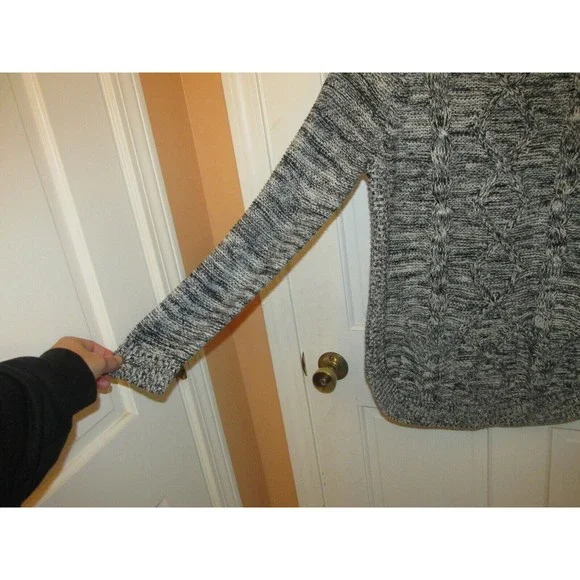 Poof Excellence Women's Black White Marled Cable Knit Long Sleeve Sweater Size S - Picture 4 of 6
